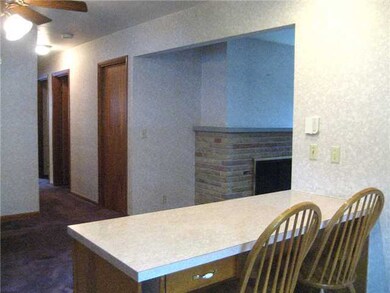 4406 Glenmawr Ave, Columbus, OH 43224 - photo 5