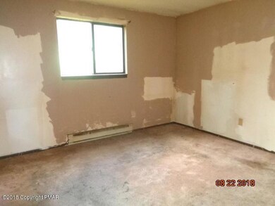 9710 Vermont Terrace, Tobyhanna, PA 18466 - photo 5