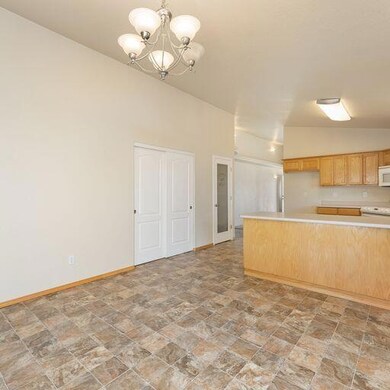 2067 SW Colorado Ln, Grants Pass, OR 97527 - photo 5