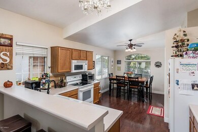 Open Kitchen/Eat in Kitchen