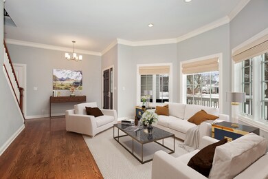 802 E Evergreen St, Wheaton, IL 60187 - photo 7