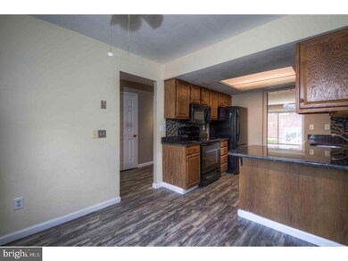 1104 Putnam Blvd unit 147, Wallingford, PA 19086 - photo 5