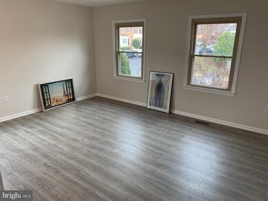 3008 Hickory Grove Ct, Fairfax, VA 22031 - photo 6