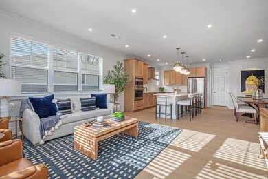 749 S Bend Ave, South Bend, IN 46617 - photo 7