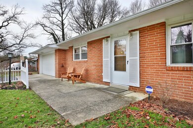 Entry Patio