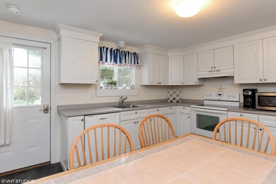 9 Dexter Ave, Sandwich, MA 02563 - photo 5