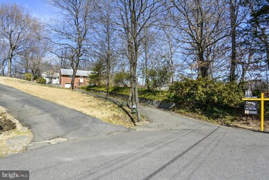 4620 Barnum Ln, Alexandria, VA 22312 - photo 2