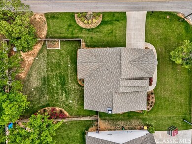 79 W Jefferson St, Hoschton, GA 30548 - photo 3