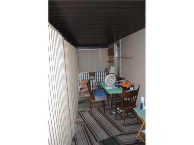 Sunroom.