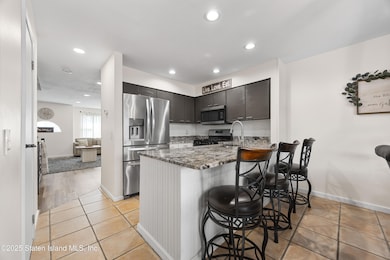 9 Eagan Ave, Staten Island, NY 10312 - photo 7