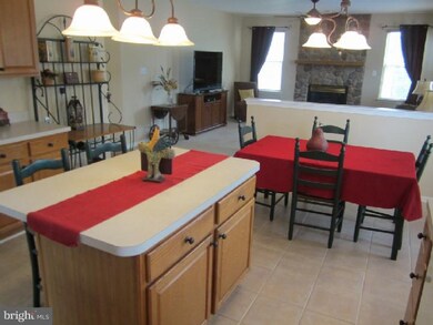 16 Pemberton Ln, East Windsor, NJ 08520 - photo 7