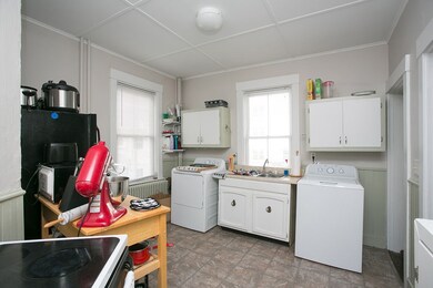 6 Barney St unit 1, Newport, RI 02840 - photo 3