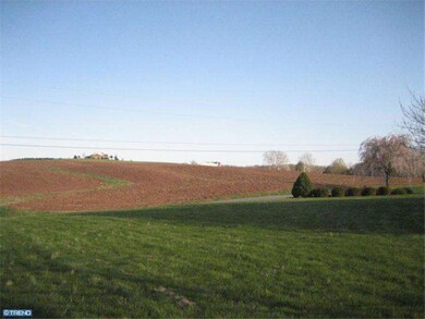 66 Worman Rd, Douglassville, PA 19518 - photo 4