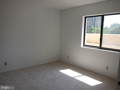 Montebello unit 201, Alexandria, VA 22303 - photo 4