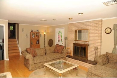 800 Troxel Rd, Lansdale, PA 19446 - photo 6