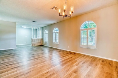 2106 Carolin Dr, Duncan, OK 73533 - photo 5