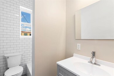 14 Oak St unit 2, Weehawken, NJ 07086 - photo 7