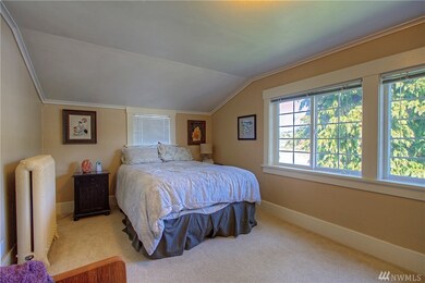 2215 E Day Island Blvd W, University Place, WA 98466 - photo 6