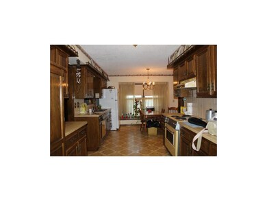 1704 NW Ashton Dr, Blue Springs, MO 64015 - photo 4