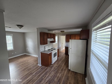 5156 107th St unit 5160, Jacksonville, FL 32244 - photo 3