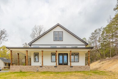 376 Wolfe St HD -10