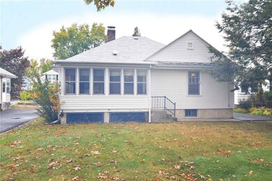 71 Friendly Rd, Cranston, RI 02910 - photo 3