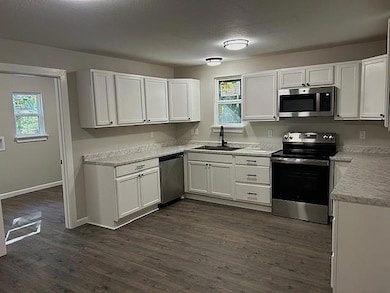 12280 Fm 705, Broaddus, TX 75929 - photo 4