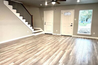 406 Royal St, Cleburne, TX 76031 - photo 3