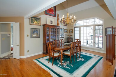 5540 Blue Spruce Ln, Kalamazoo, MI 49009 - photo 2