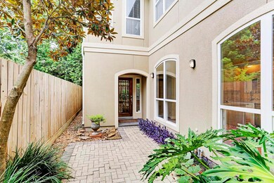 2121 Huldy St, Houston, TX 77019 - photo 2