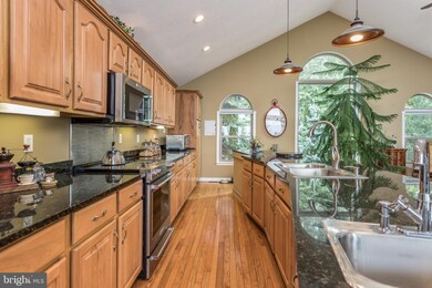 823 Seven Oaks Dr, Bentonville, VA 22610 - photo 7