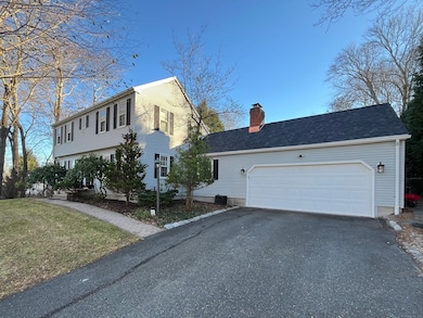 51 Cross Rd, Middlebury, CT 06762 - photo 2