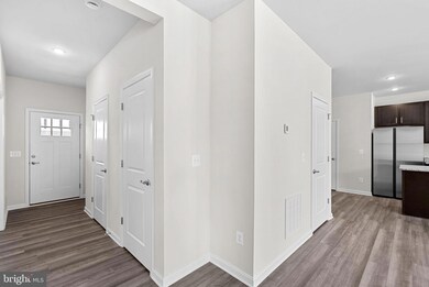 197 Ellery St, Ranson, WV 25438 - photo 7