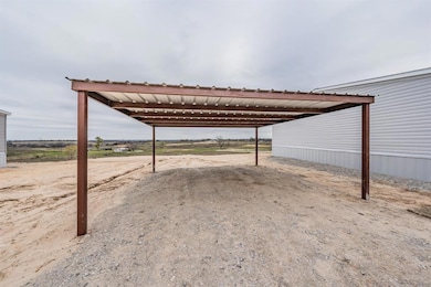 119 Kidd Rd, Boyd, TX 76023 - photo 4