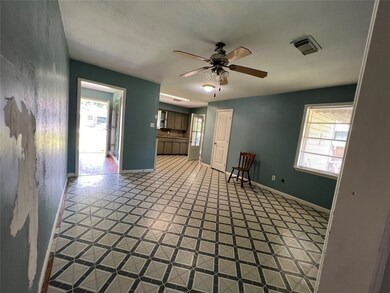 9712 Edgeworth St, Houston, TX 77093 - photo 7