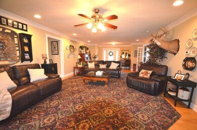 638 Keenon Rd, Harrodsburg, KY 40330 - photo 4