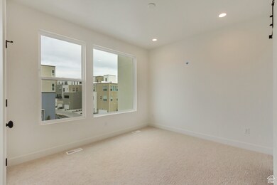 10993 S Freestone Rd unit 108, South Jordan, UT 84009 - photo 3