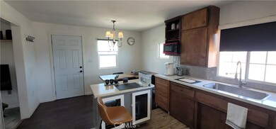 12101 Kern Ave, Boron, CA 93516 - photo 4