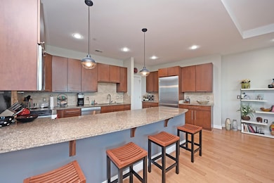 1RoeblingWay804_13