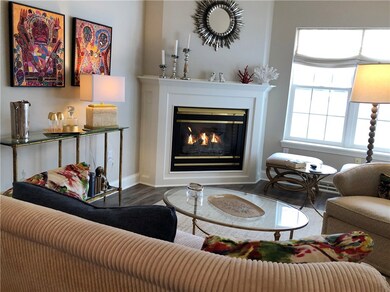 WARM AND COZY LIVING ROOM WITH GAS FIREPLACE