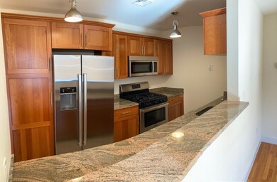 377 Summer St unit 5, Somerville, MA 02144 - photo 2