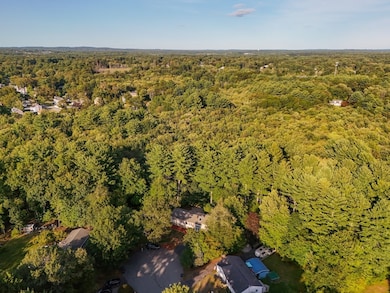 12 Hamlin Ln, Wilmington, MA 01887 - photo 2