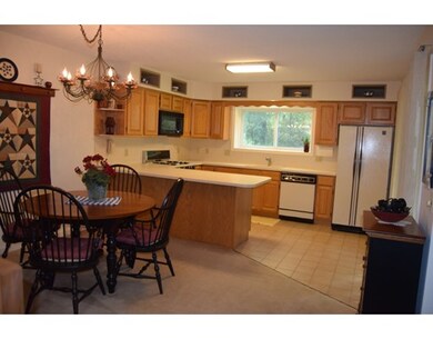 82 Captain Eames Cir, Ashland, MA 01721 - photo 3