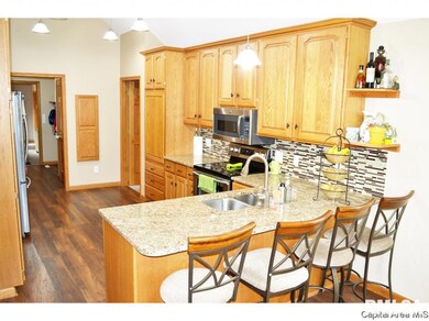 140 S Cedar Dr, Virginia, IL 62691 - photo 5