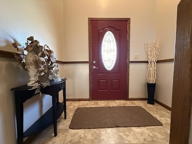 619 N 10th St, Montevideo, MN 56265 - photo 5