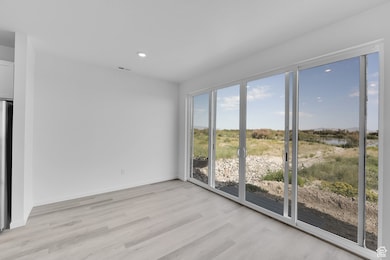 458 W Lefty Ln unit 1129, Stansbury Park, UT 84074 - photo 7