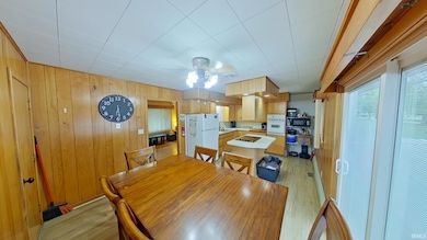 23713 Cole St, Elkhart, IN 46516 - photo 3