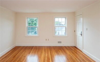 78 Phelps Rd unit C, Middletown, RI 02842 - photo 3