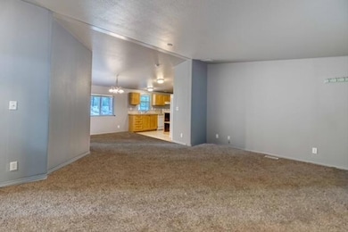 52084 Red Pine, La Pine, OR 97739 - photo 7