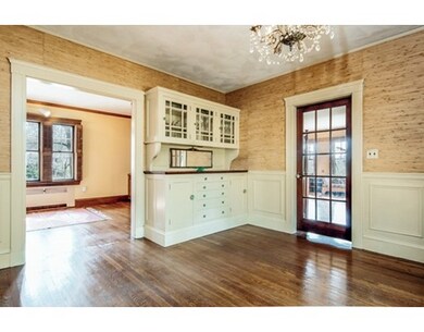 19 Walsingham St, Newton Lower Falls, MA 02462 - photo 4